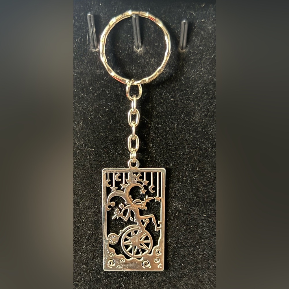 Stainless Steel joker/court gesture Keychain